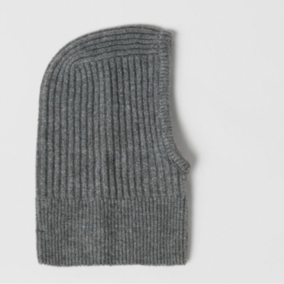 Zara Gray Ribbed Knit Balaclava- NWT - Picture 3 of 4